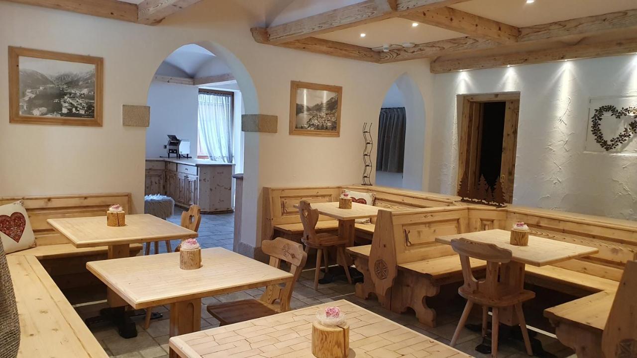 Albergo Meuble Victoria Auronzo di Cadore Eksteriør billede