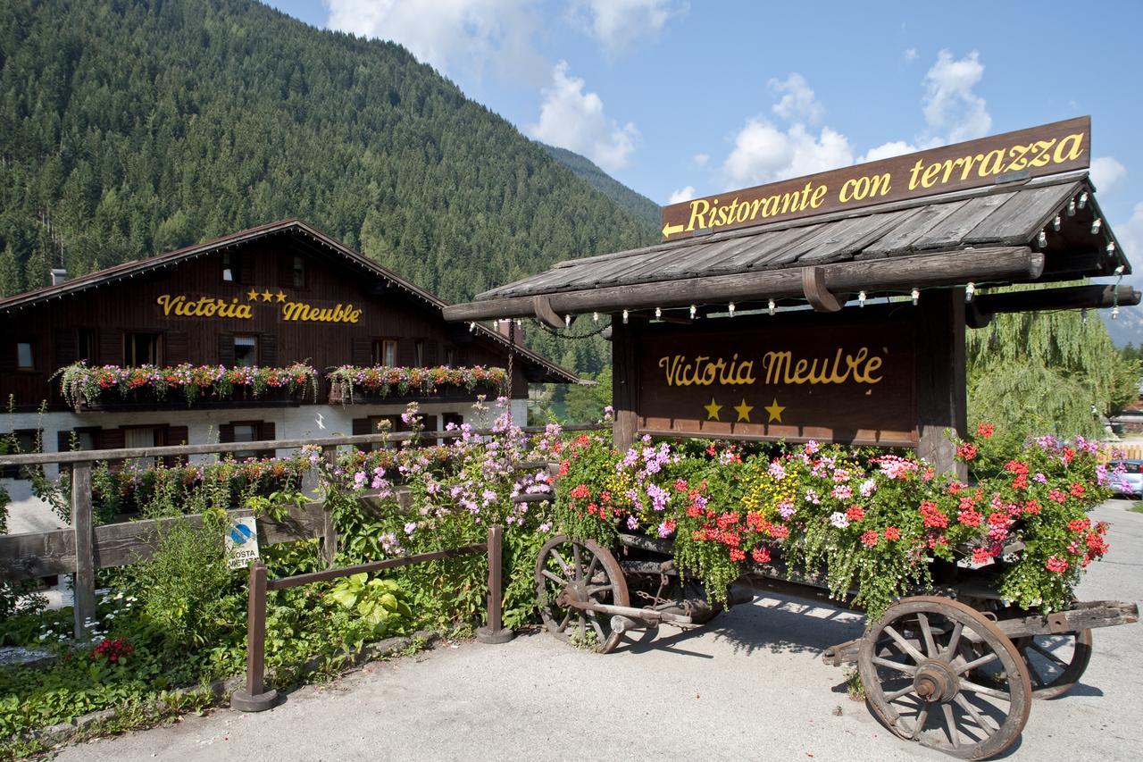 Albergo Meuble Victoria Auronzo di Cadore Eksteriør billede
